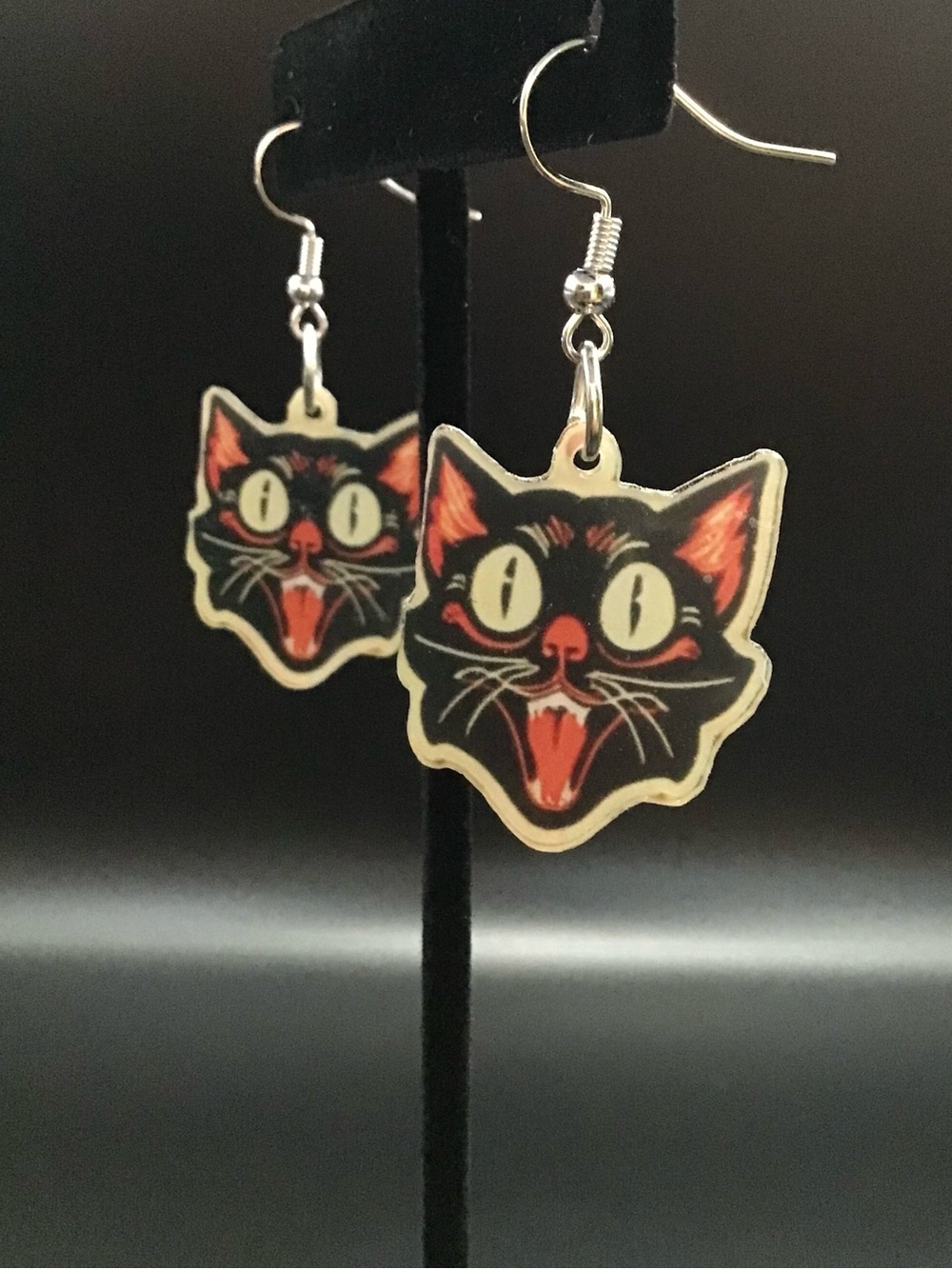 Cat Face 8 Earrings